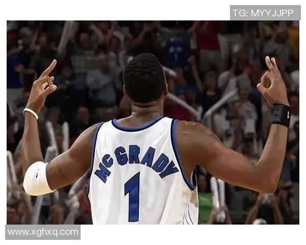 韦少易服首展示额头伤疤，单手持球做“惩意七字剂”动作，致敬球场荣耀！